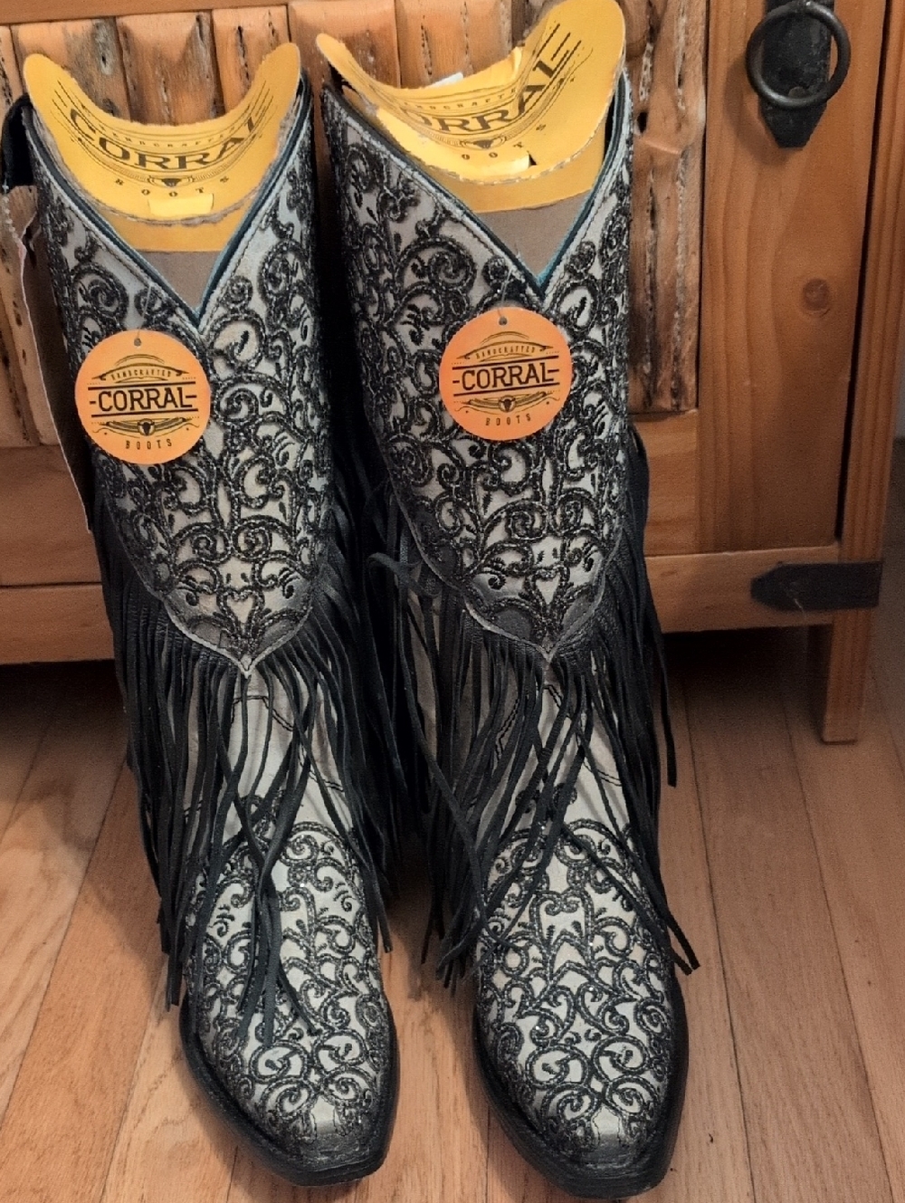CORRAL BOOTS Made In Mexico Leather Embroidered Western Fringe Boots